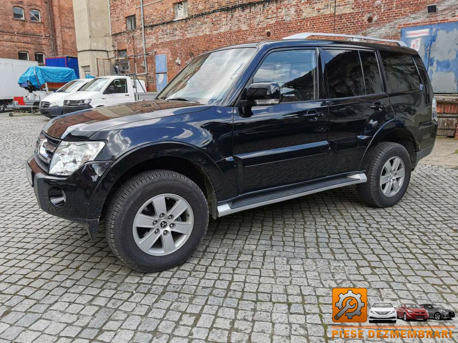 Aeroterma mitsubishi pajero 2010