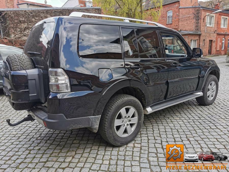 Aeroterma mitsubishi pajero 2010