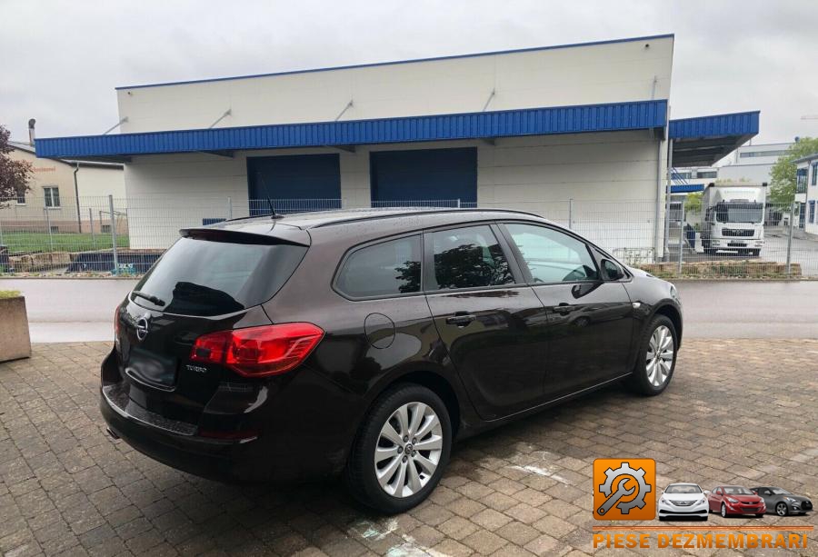 Airbaguri opel astra j 2014