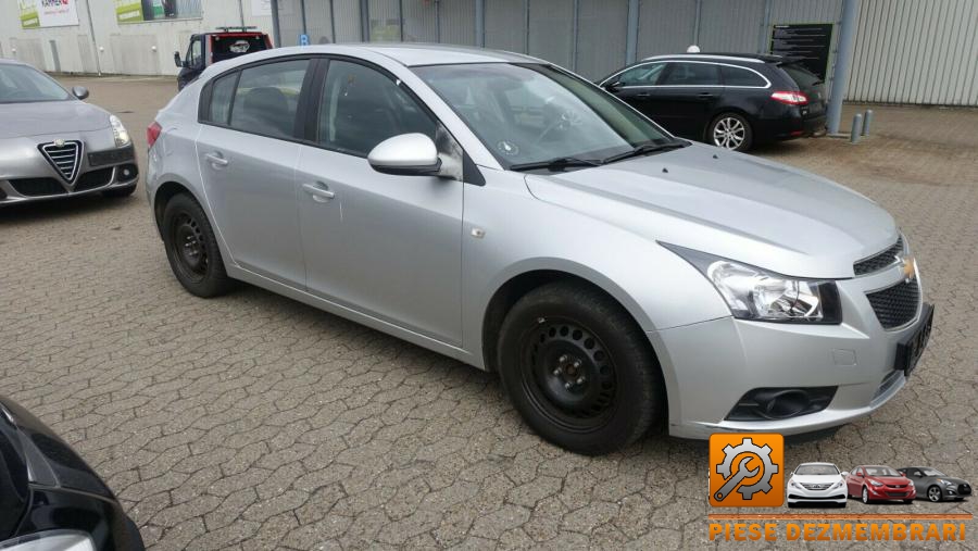 Amortizor capota chevrolet cruze 2010