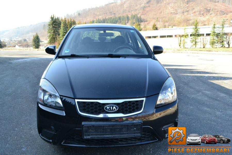 Ansamblu stergatoare kia rio 2010