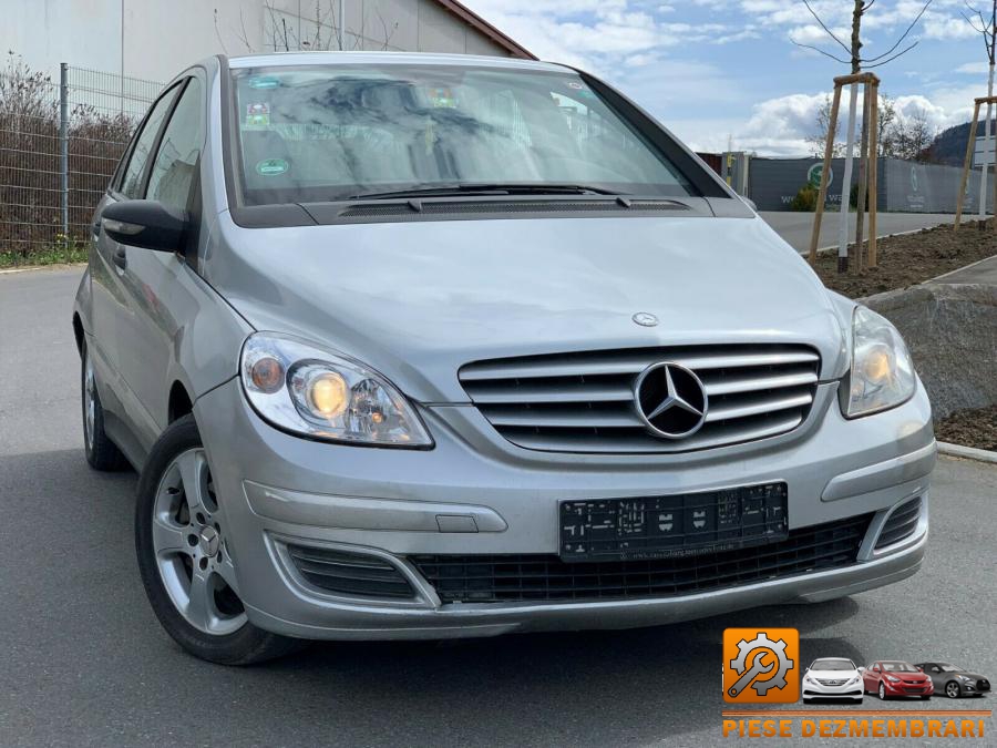 Arcuri mercedes b class 2008