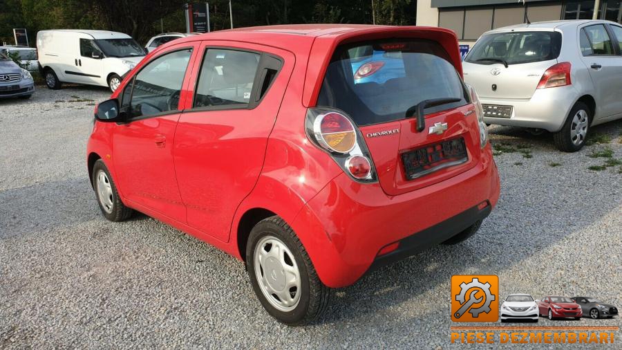 Aripa fata chevrolet spark 2009