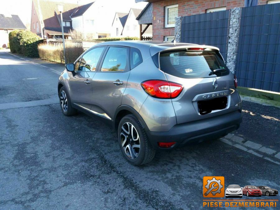 Aripa fata renault captur 2015