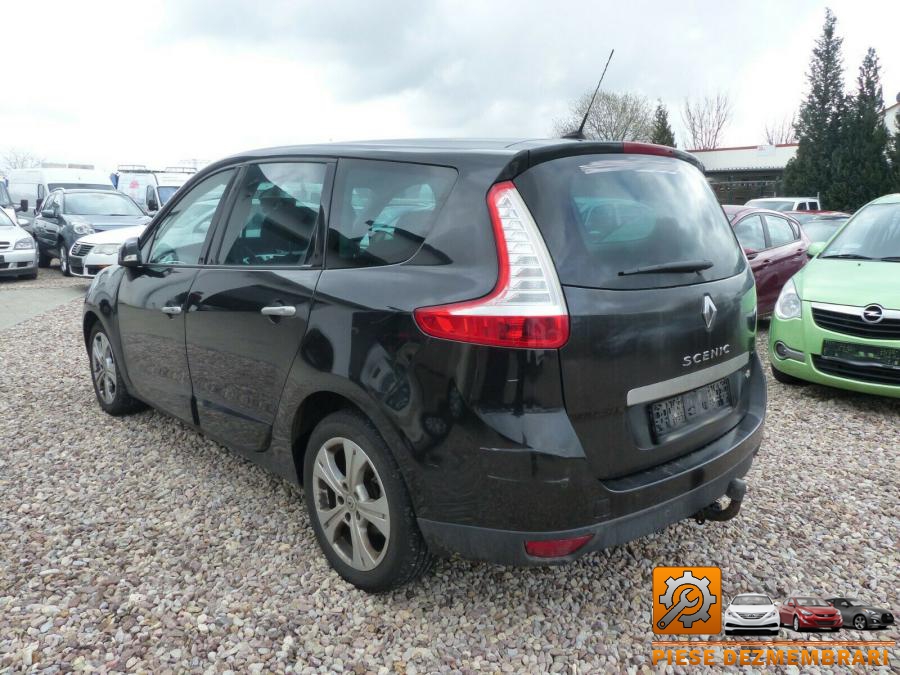 Aripa fata renault scenic 2012