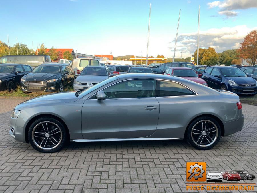 Aripa spate audi a5 2011