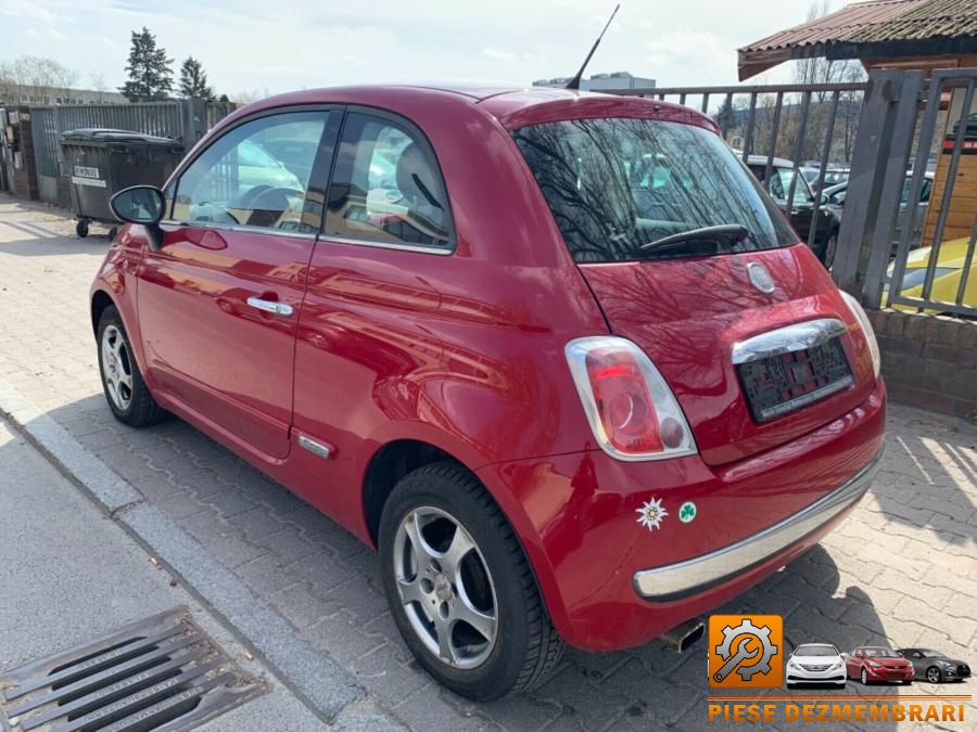 Aripa spate fiat 500 2010