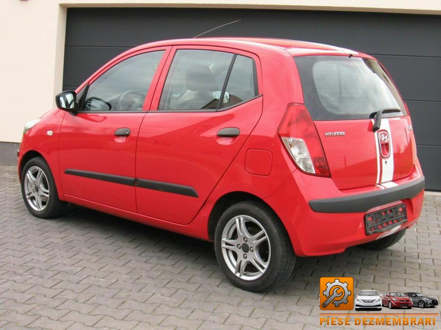 Aripa spate hyundai i10 2010