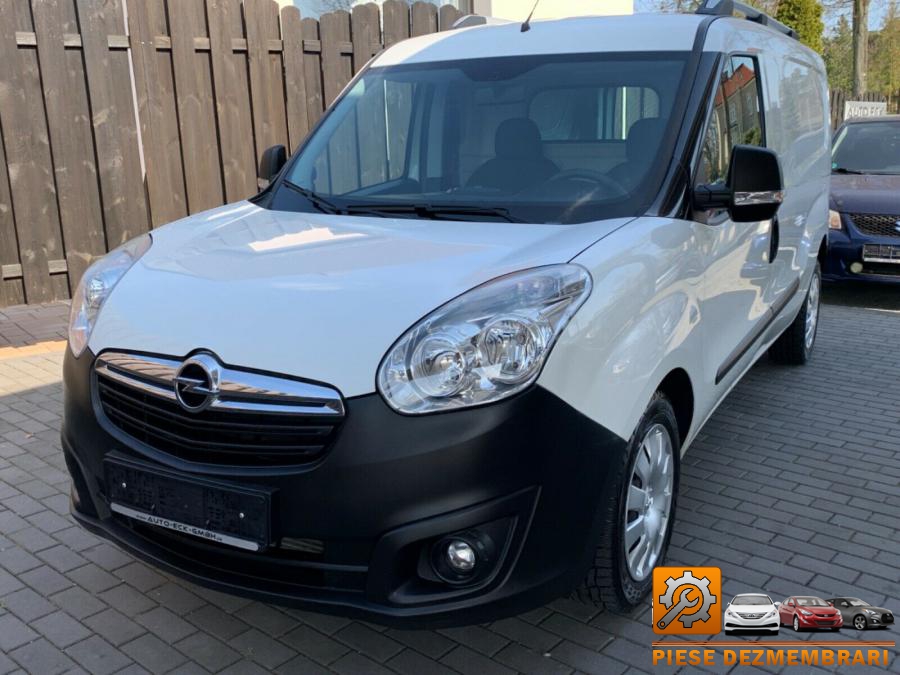 Aripa spate opel combo 2010