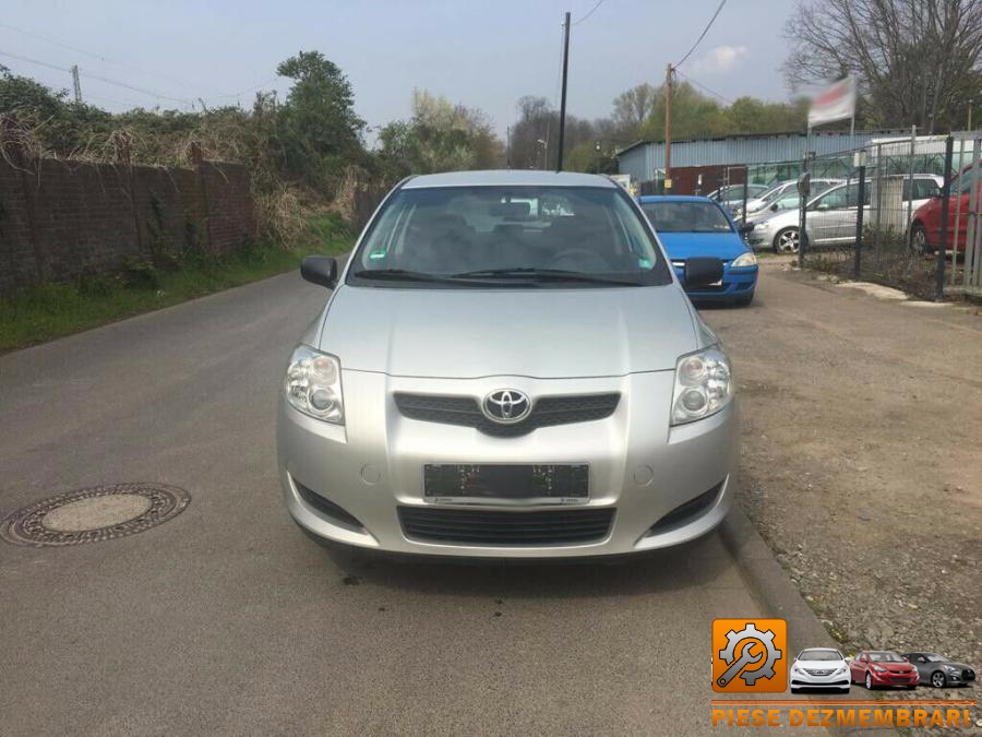 Baie ulei cutie toyota auris 2010