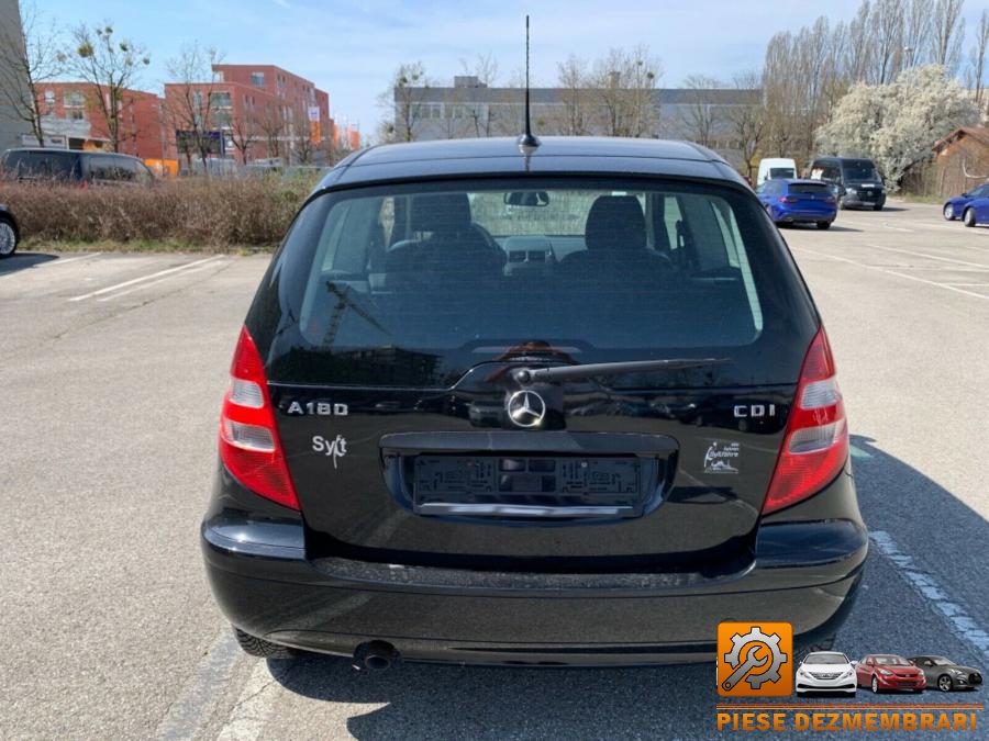 Baie ulei mercedes a class 2009