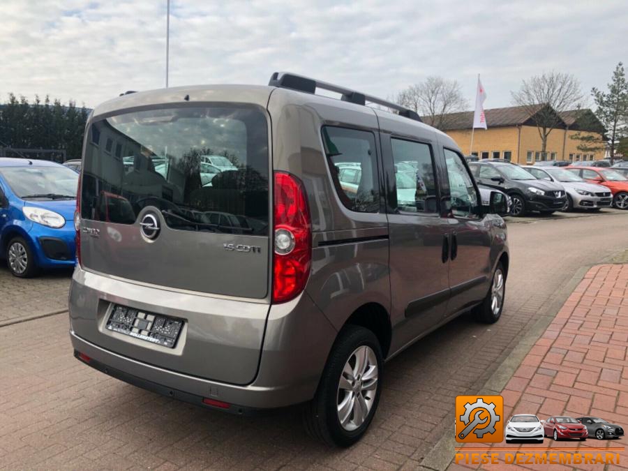 Baie ulei opel combo 2010