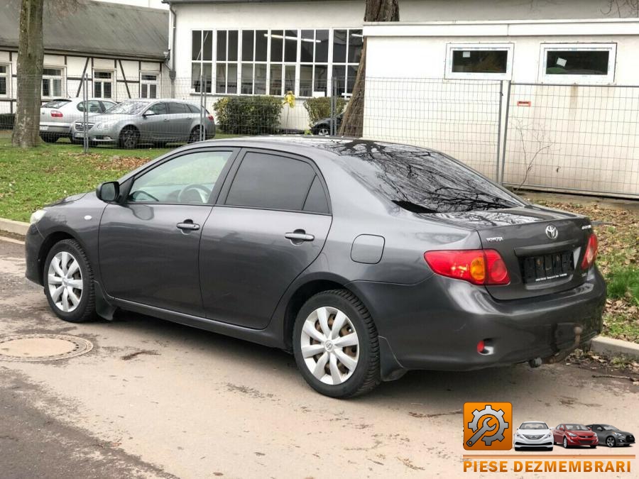 Baie ulei toyota corolla 2004