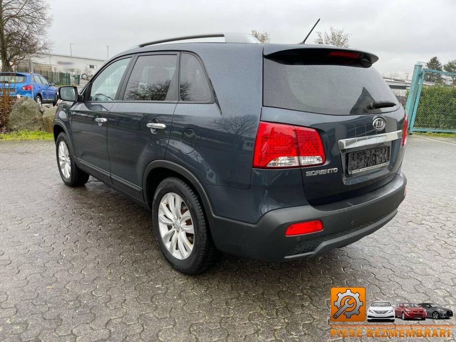 Balamale capota kia sorento 2013