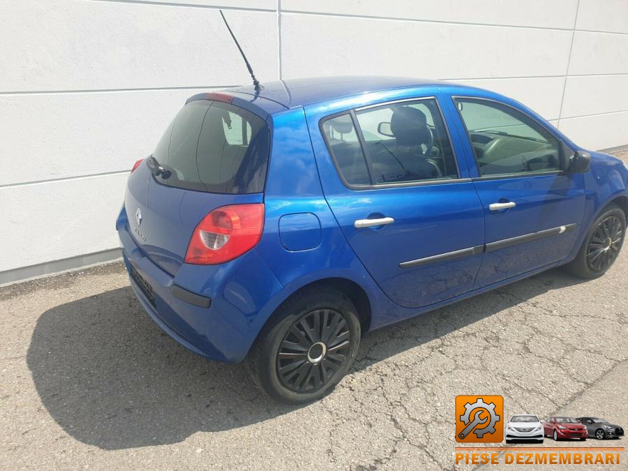 Balamale capota renault clio 2008