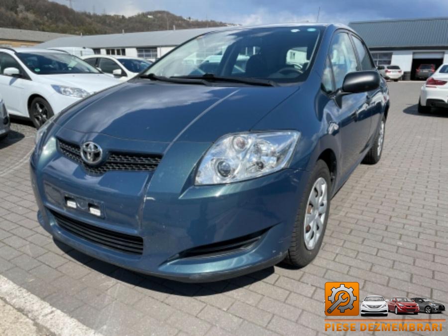 Balamale capota toyota auris 2010