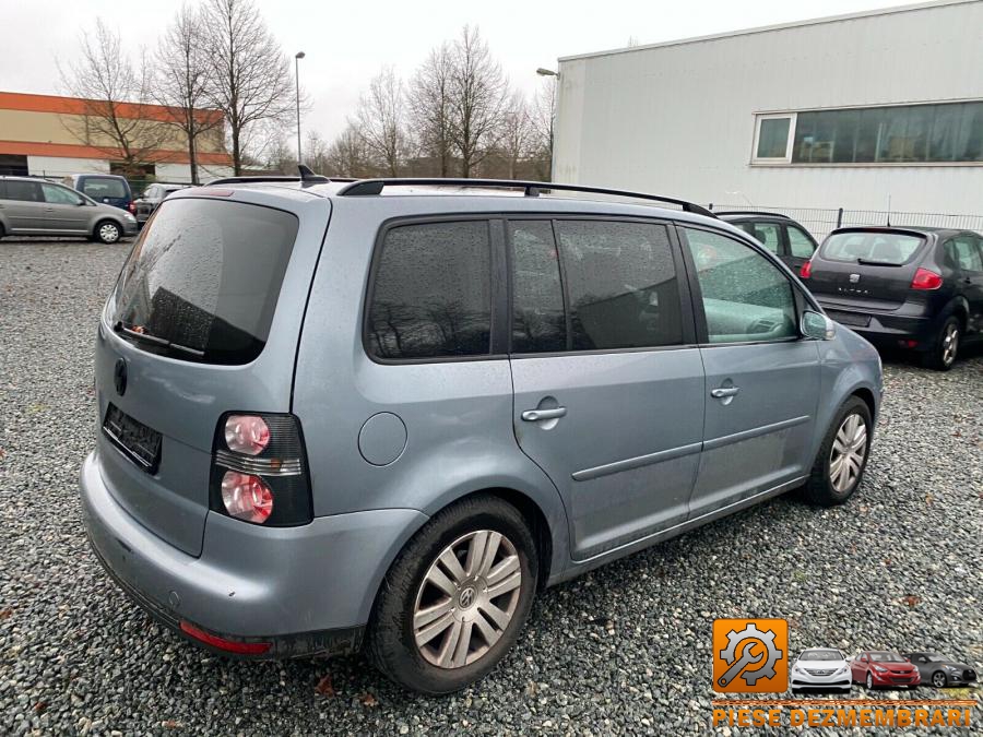 Balamale capota volkswagen touran 2012