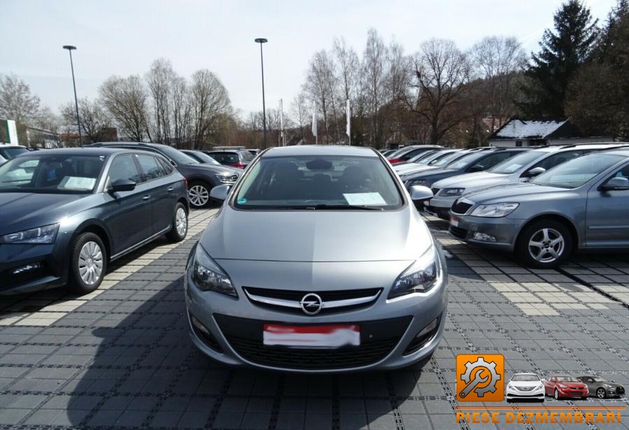 Balamale hayon opel astra j 2014