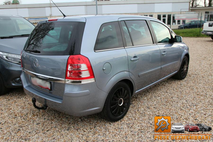 Balamale hayon opel zafira b 2009