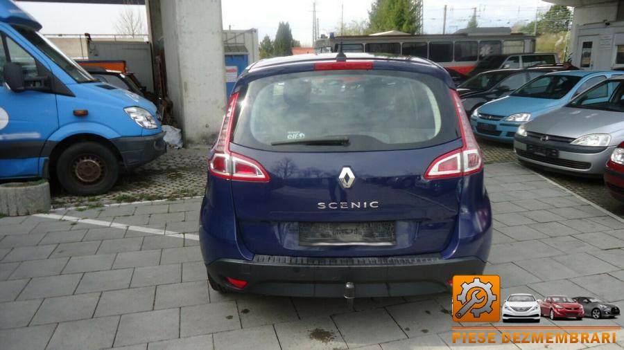 Balamale hayon renault scenic 2012