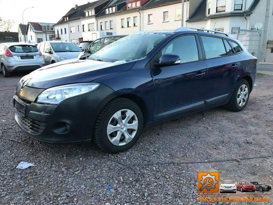 Bancheta spate renault megane 2011