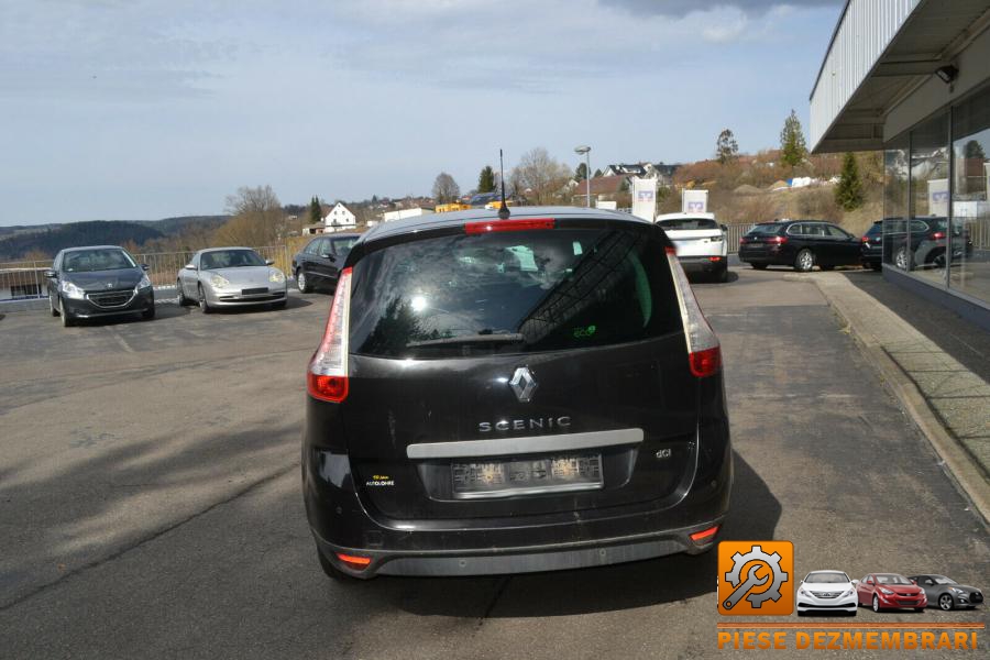 Bandouri renault scenic 2012