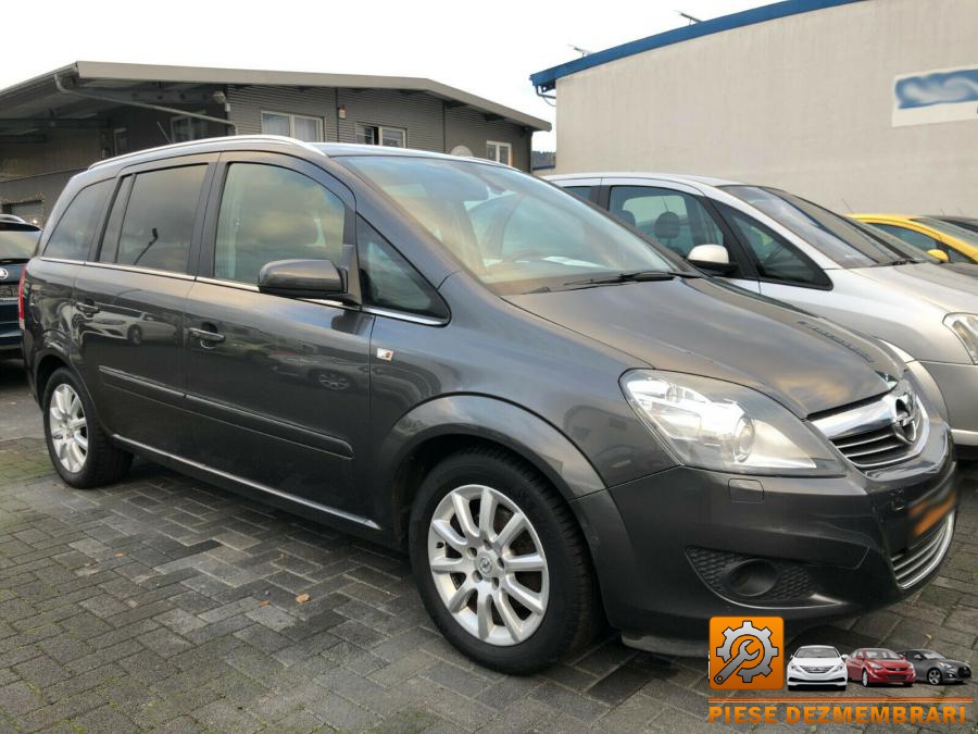 Bara fata opel zafira b 2009