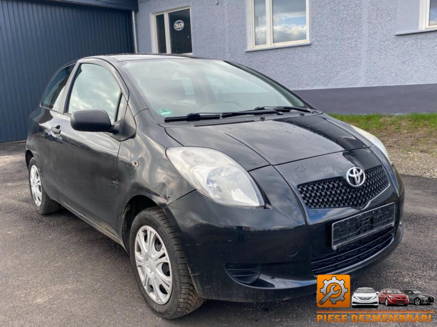 Bara spate toyota yaris 2009