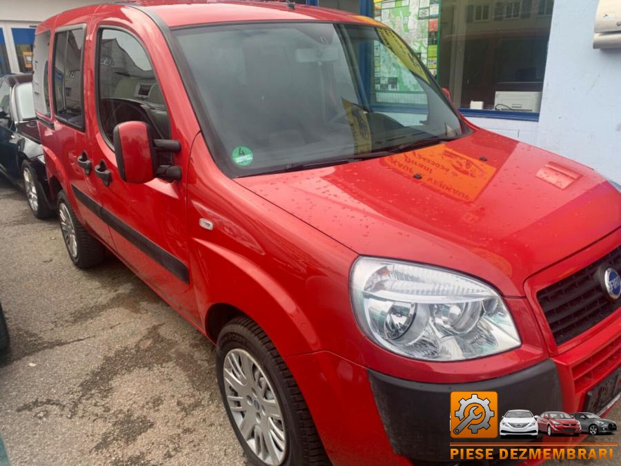 Bloc lumini fiat doblo 2009