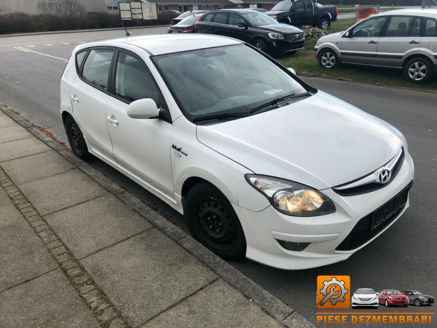 Bloc relee hyundai i30 2013