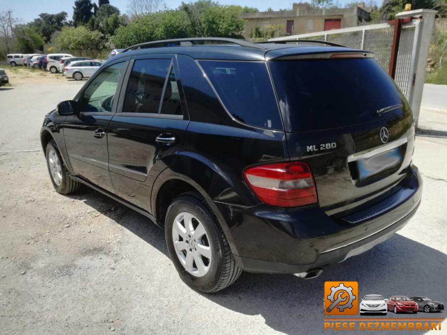 Bloc relee mercedes ml 2011