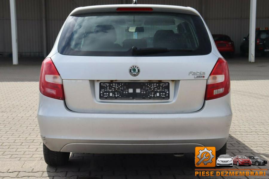 Bloc sigurante motor skoda fabia 2011