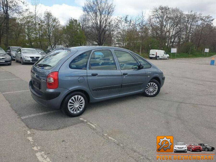 Butuc roata citroen xsara picasso 2008