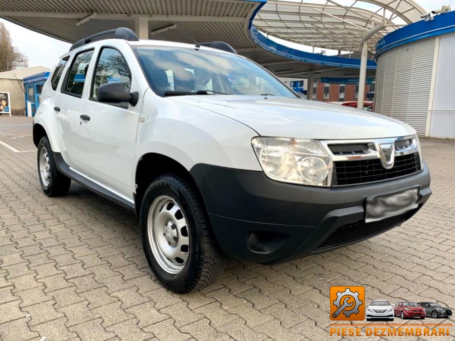 Capac culbutori dacia duster 2014