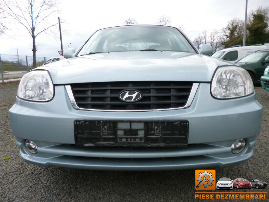 Capac culbutori hyundai accent 2010