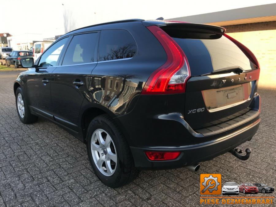 Capac culbutori volvo xc 60 2011