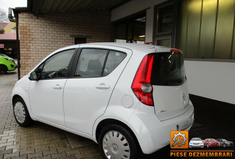 Capac cutie viteze opel agila b 2011