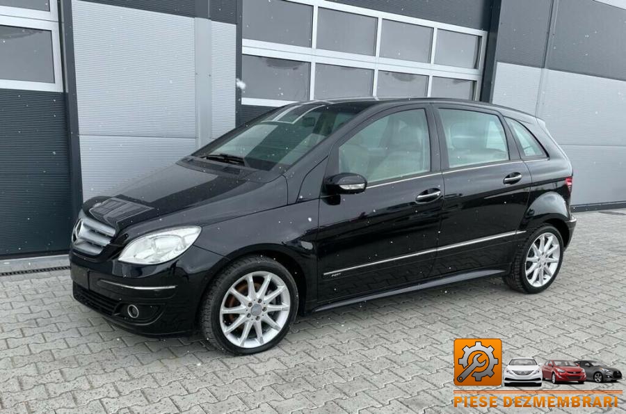 Capac distributie mercedes b class 2008