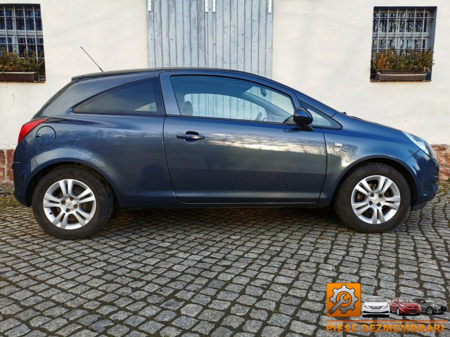 Capota fata opel corsa d 2011