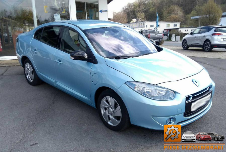 Carlig tractare renault fluence 2012