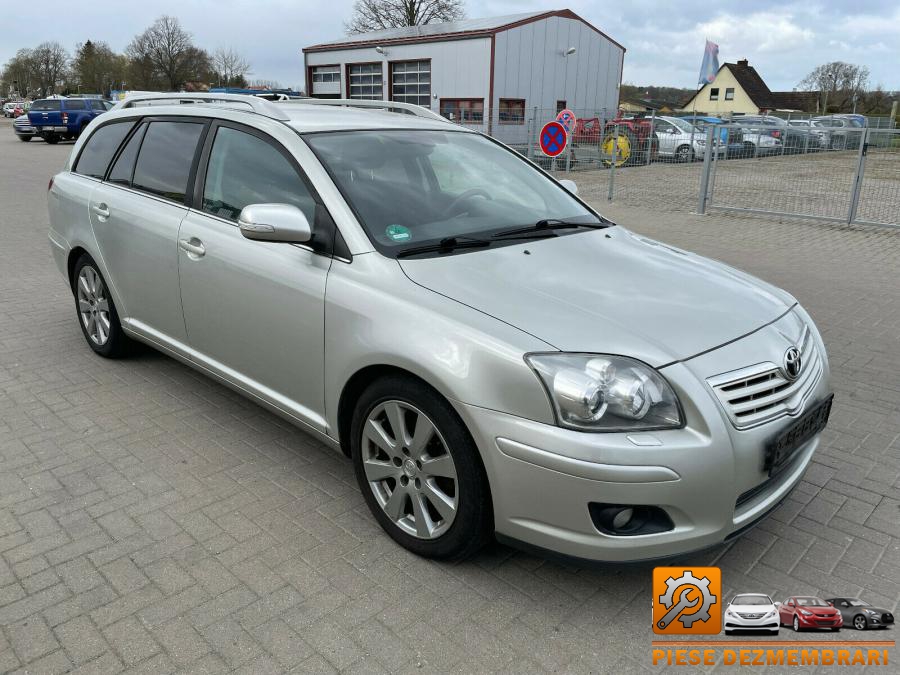 Carlig tractare toyota avensis 2005