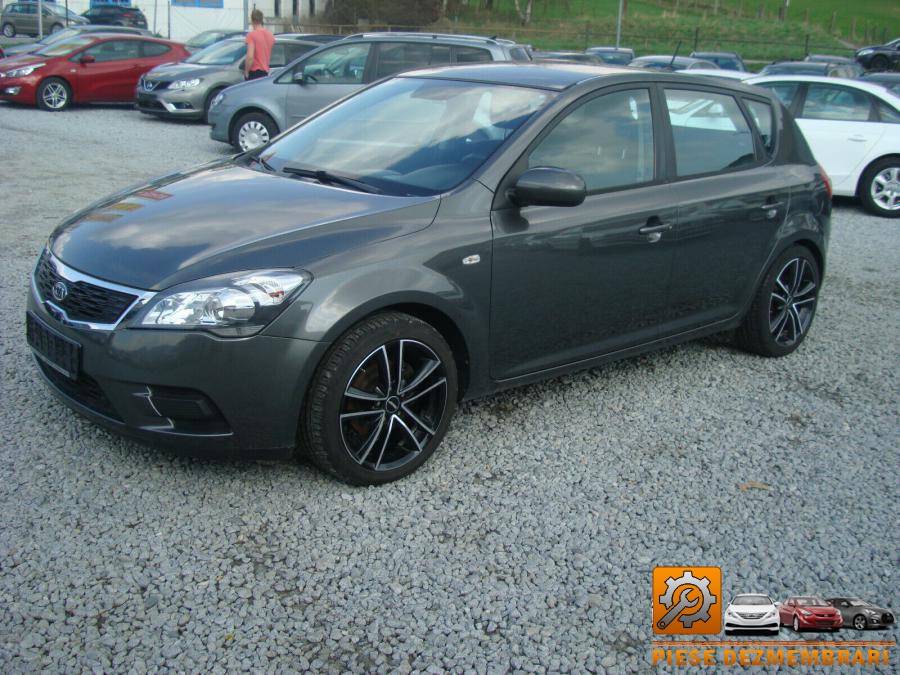 Caseta servo directie kia ceed 2007