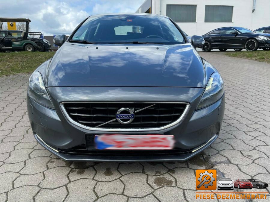 Catalizator volvo v40 2008