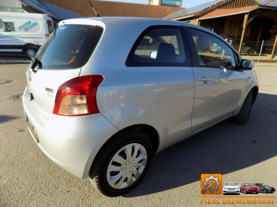 Centuri de siguranta toyota yaris 2009