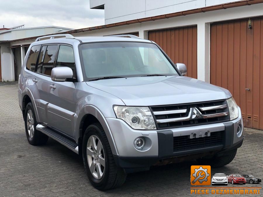 Comenzi butoane mitsubishi pajero 2010