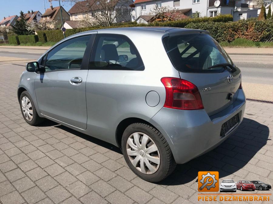 Comenzi butoane toyota yaris 2009