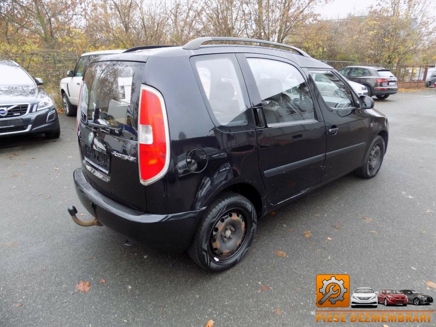 Elemente caroserie skoda roomster 2011