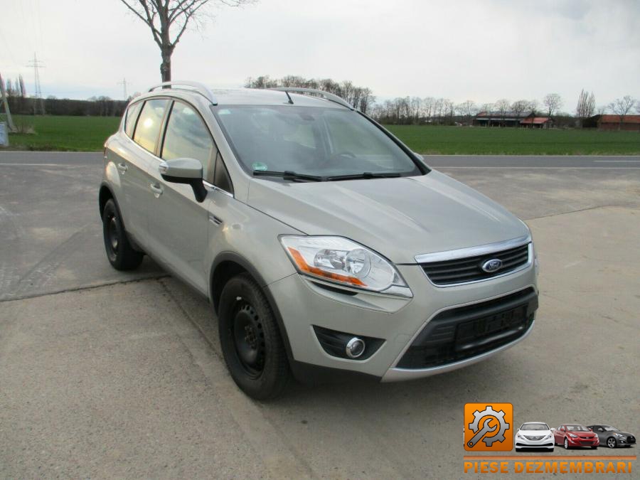 Faruri ford kuga 2013