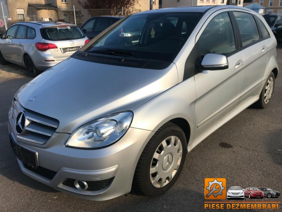 Galerie admisie mercedes b class 2008