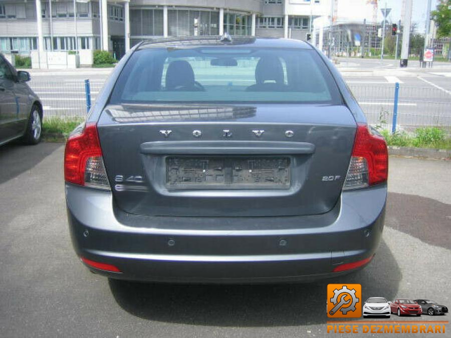 Grup cardanic volvo s40 2010